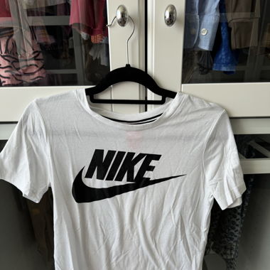 Nike T-Shirt