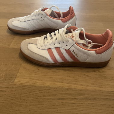 Adidas Samba sneakers
