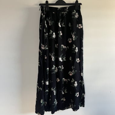 Black Floral Maxi Skirt