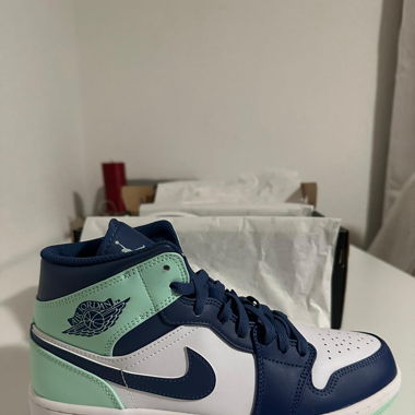 Nike Air Force mid blue mint