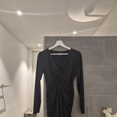 Langarm Kleid schwarz 