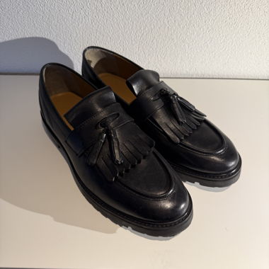 Mocassins noirs à glands – cuir noir