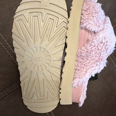 Pinke UGG