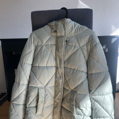 Mintfarbene Winterjacke