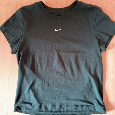 Nike Green T-shirt