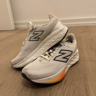 New Balance running