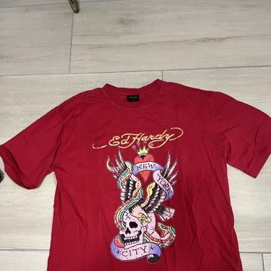Ed hardy t shirt