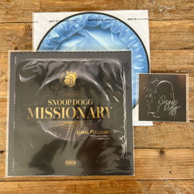 Vinile Missionary di Snoop Dogg e card d’arte firmata
