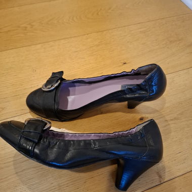 Décolleté slingback neri