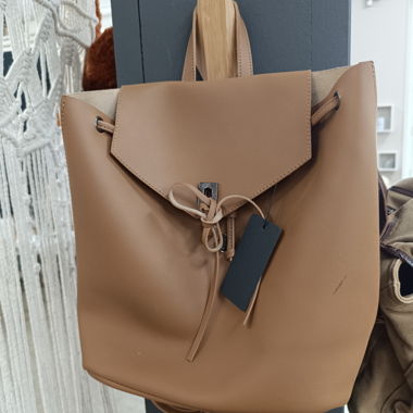 Zaino in pelle beige