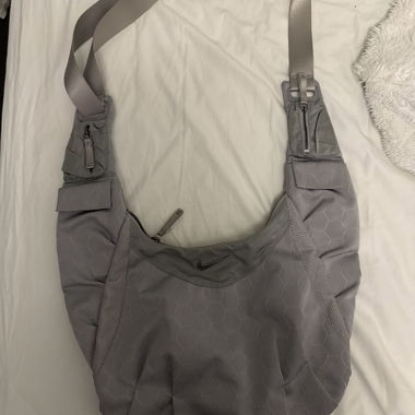 Nike Shoulder Bag Grey
