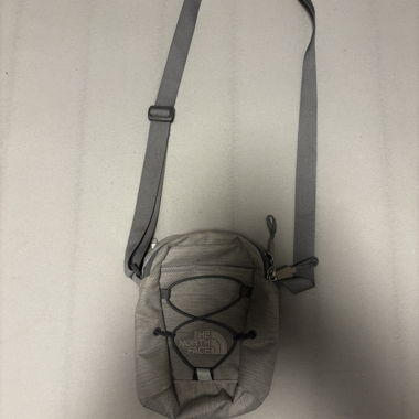 TheNorthFace sling bag