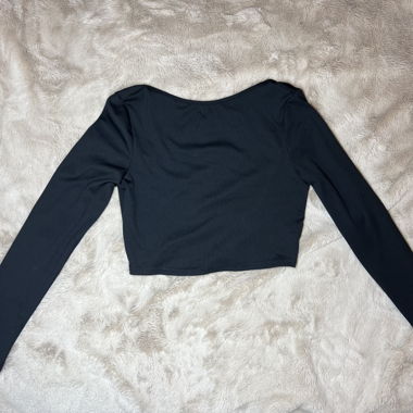 Croptop manche longue avec dos nu taille M/L