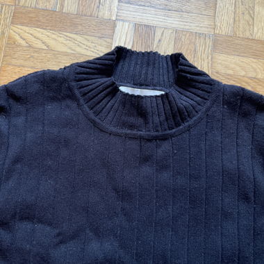Maglia a maniche lunghe nera