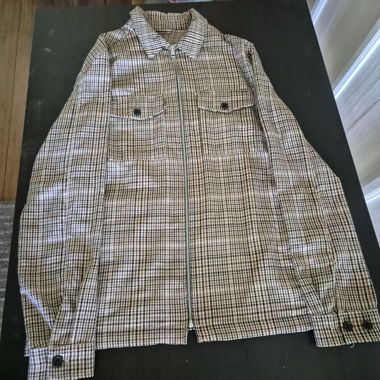 Veste zippée à carreaux beige