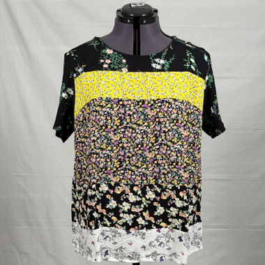 Bluse mit Blumenmuster, Grösse 42