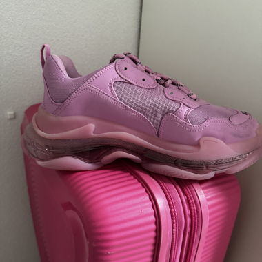 Balenciaga Triple S Pink 