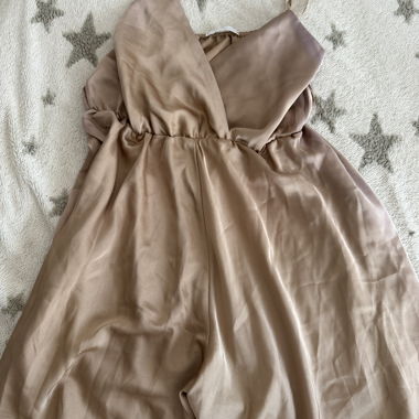 Combinaison courte satinée beige