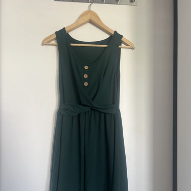 NEU Kleid ungetragen Grösse M