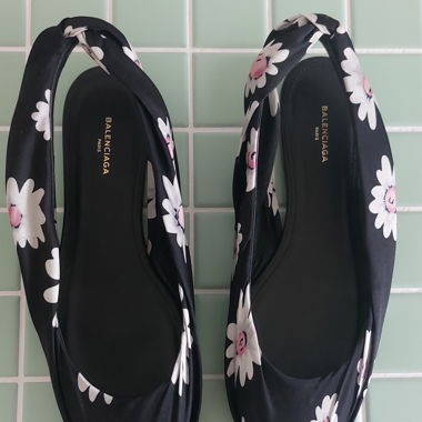 Balenciaga Sling Backs con motivo floreale