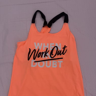 Woman’s sport T-shirt 