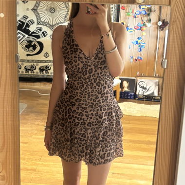 Abito halter con stampa leopardata