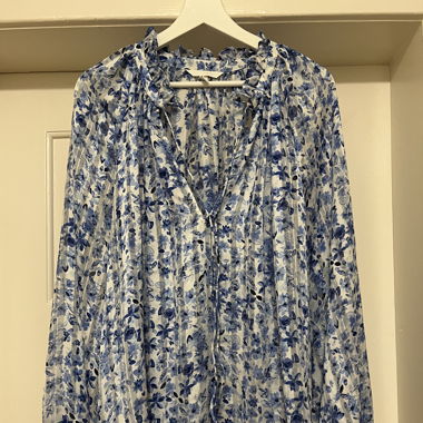 Bluse mit Blümchen