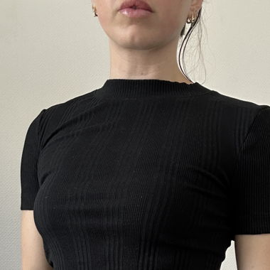 Black Zara textured tshirt