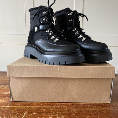Pepe Jeans winter lace-up boots