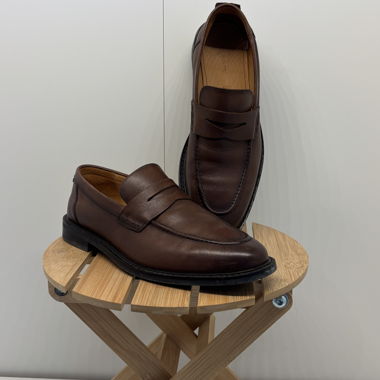 Mocassins en cuir marron