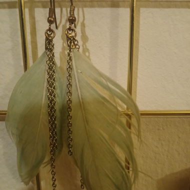 Boucles d’oreilles plumes vert clair