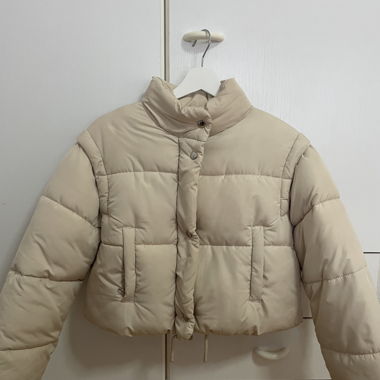 puffy and cropped jacket