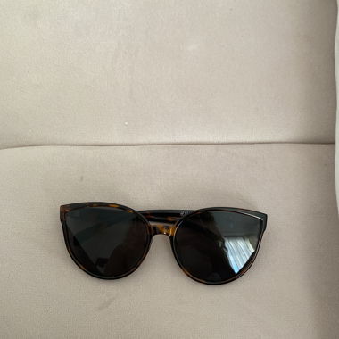 Sonnenbrille