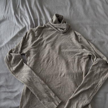 Beige Polo Ralph Lauren turtleneck