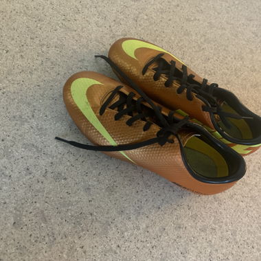 Fussballschuhe Gr. 36.5 Nike