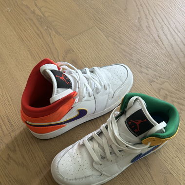 Jordan Air 1 mid