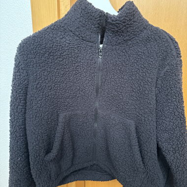 Schwarze Fleecejacke