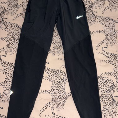 Nike Sporthose Schwarz