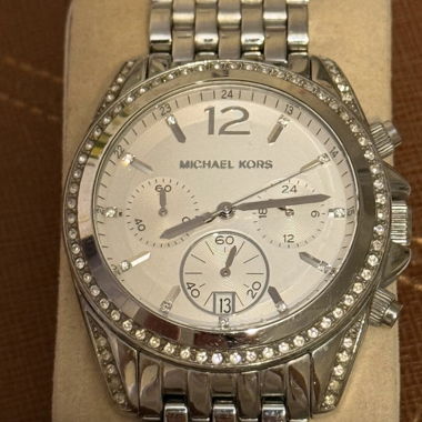 Women's watch