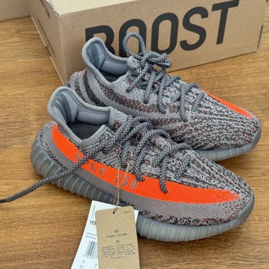 Yeezy Boost 350 V2 Beluga Reflective NEUF Taille 36⅔