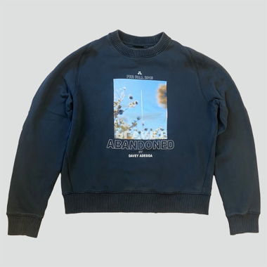 J. Lindenberg abandoned designer sweatshirt