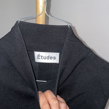 Schwarzer Merino-Pulli von Études
