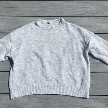 Grauer Subdued Pullover 