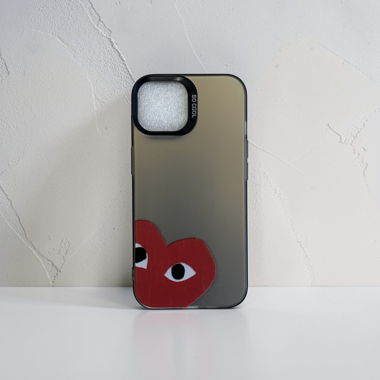 iPhone 15 Hülle Spiegel mit rotem Herz