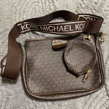 Michael Kors Umhaengetasche