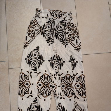 Beige Stoffhose