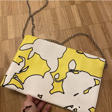 Handtasche