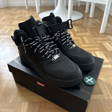 Nike Air Force 1 high x Supreme