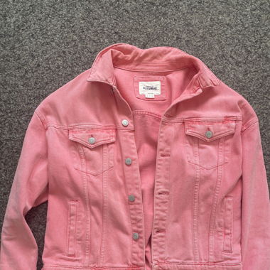 Rose jeans jacket