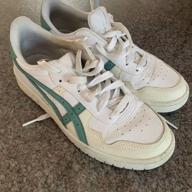 Asics white and green sneakers EU 39